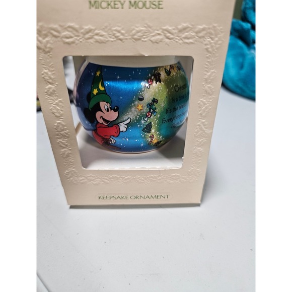 1981 Hallmark 1981 Disney Mickey Mouse christmas orniment - Picture 3 of 5
